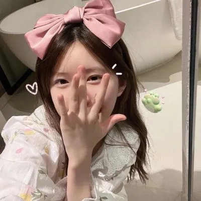 采蘑菇的夫妻